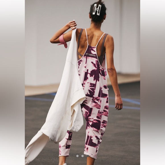 NWT FP Movement Hot Shot Printed Onesie - Palmy Beach Night Pink - Picture 3 of 9